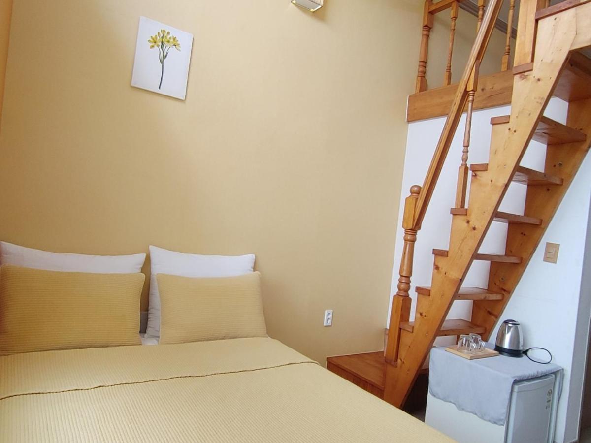 Moon Forest Guesthouse Jeju Exterior photo
